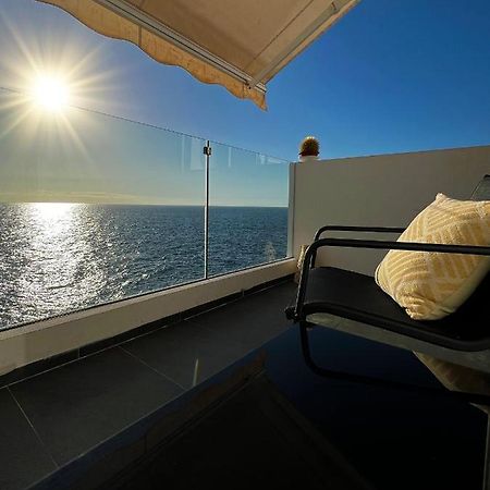 At The Ocean'S Edge Apartment Callao Salvaje Luaran gambar